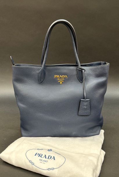 PRADA
Baltico tote bag
In navy leather