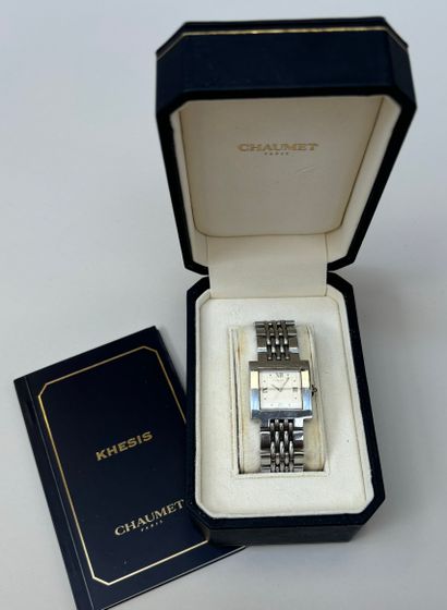 CHAUMET 
Ladies' wristwatch, large model
In...