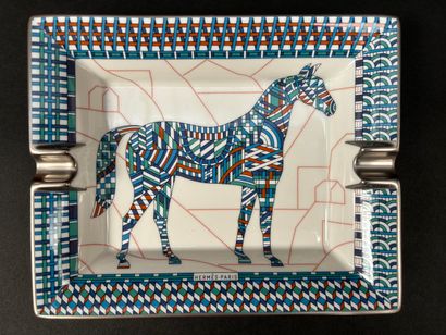 Hermès Paris
Pocket ashtray 
In porcelain...
