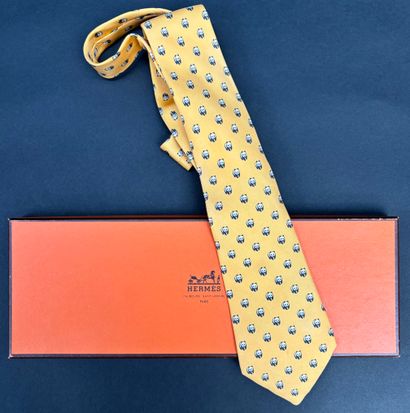 Hermès paris 
Printed silk tie with black...