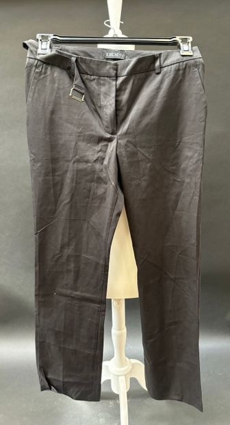 IKKS
Women's black cotton pants
Chino style
Size...