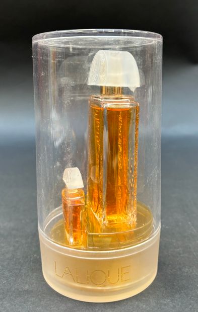 Lalique parfums - (1992)
Titled plexiglass...