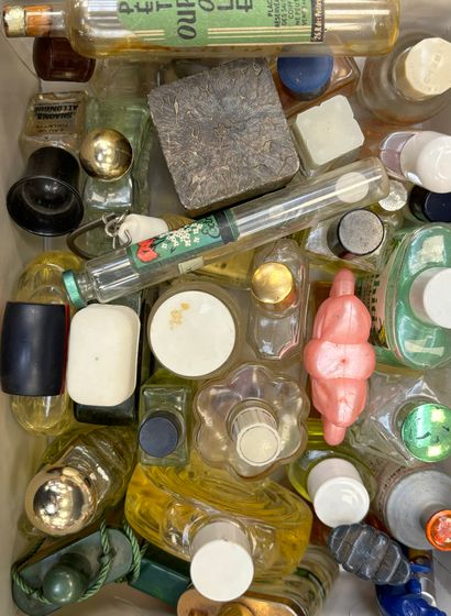 Various Perfumers - (1950s-1980s)
Large lot...