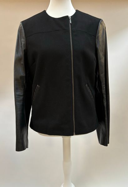 Oakwood
Jacket in black wool and leather,...