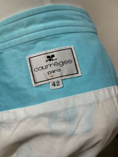 Courrèges
Ribbed jacket in white cotton embellished...