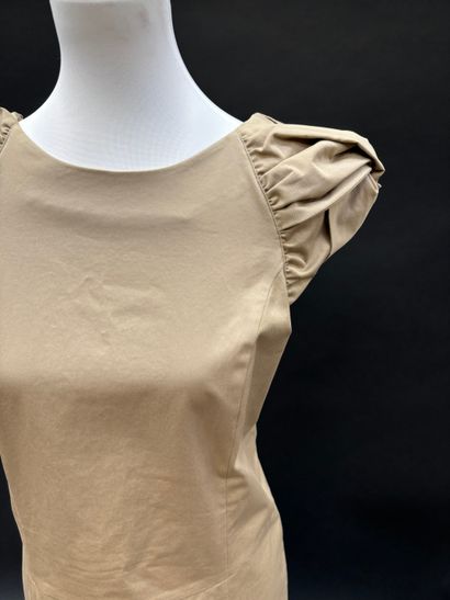 Paul & Joe Sisters
Cocktail dress 
In taupe...