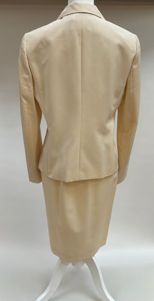 Nina Ricci
Ivory skirt suit with jacket,...