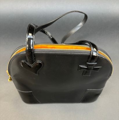 Christian Lacroix
Bag in grained leather...