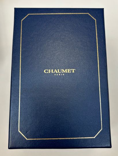 CHAUMET 
Ladies' wristwatch, large model
In...