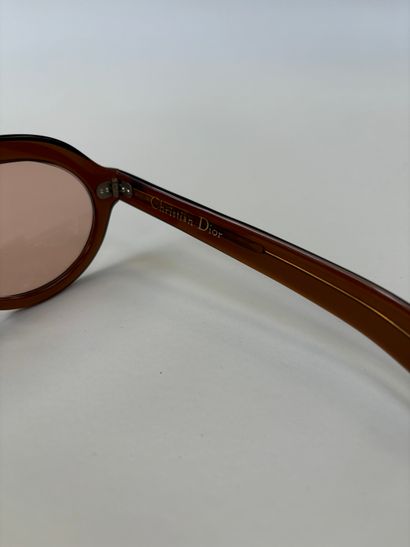 Christian Dior
Vintage brown sunglasses
