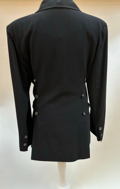 Jin Abe
Black crepe one-jacket suit with...