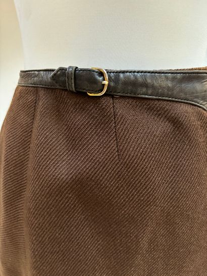 Hermès sport
Jupe portefeuille d'équitation...