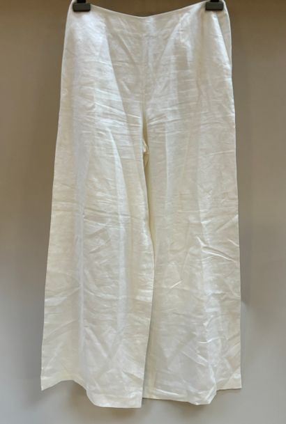 Jean Paul GAULTIER
Black wool wide-leg pants
Size...