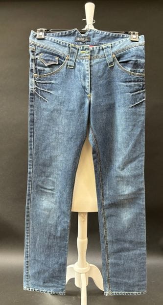 Etoile Isabelle MARANT
Straight jeans
Size...
