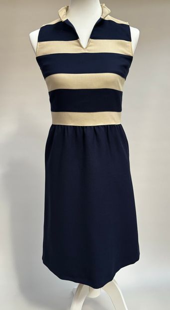 Courrège 
Sleeveless short dress in navy...