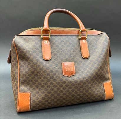 Céline vintage
Hand-carried tote bag in beige-brown...
