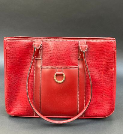 Lancel
Red grained leather and burgundy leather...