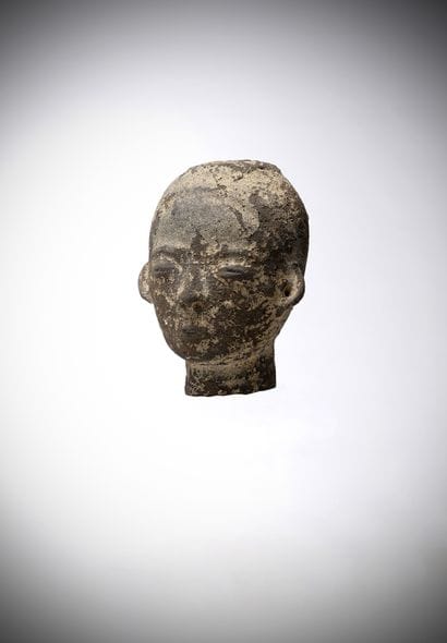 Ashanti Ghana Beautiful gray terracotta head...
