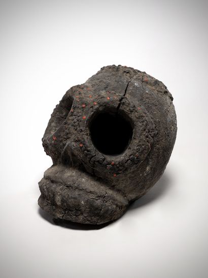 Fon Benin Wooden skull with deep sacrificial...