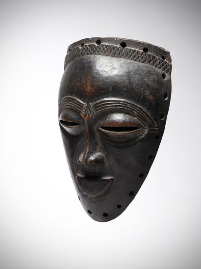 Kuba Congo (DRC) Hardwood face mask with...