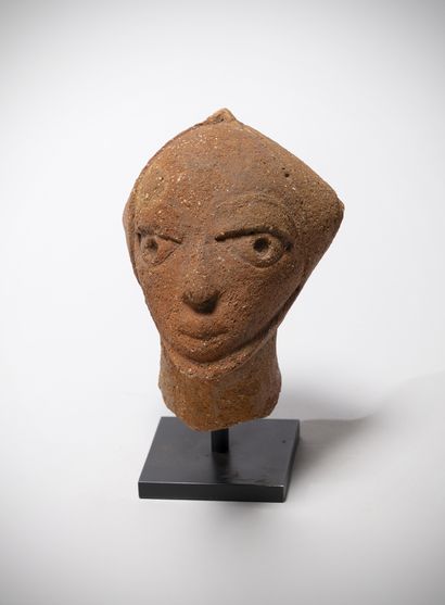 Nock Nigeria Head in ochre-orange terracotta...