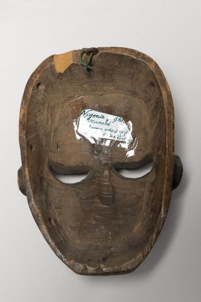 Ibibio Nigeria Very old mask with black patina....