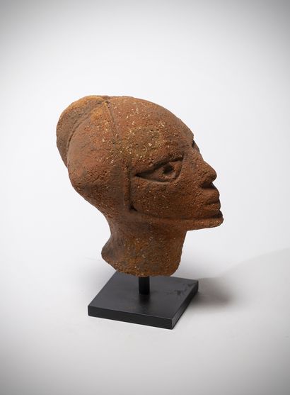 Nock Nigeria Head in ochre-orange terracotta...