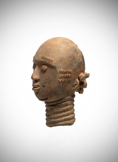 Ashanti Ghana Beautiful pinkish-ochre terracotta...
