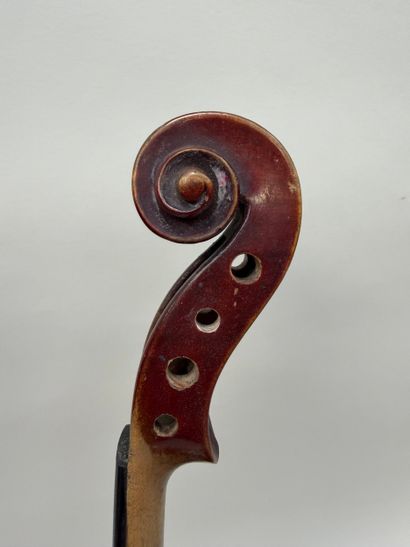 Violon fait fin XIXe portant une étiquette...