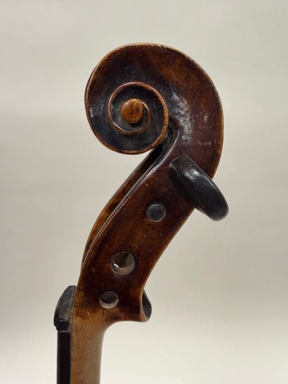 Violon baroque d'origine, anonyme portant...