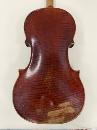 Violon Français fait par Justin DERAZEY portant...