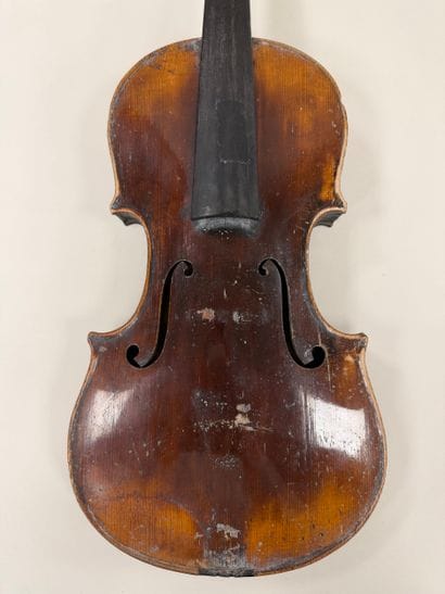 Violon Français du XVIIIe , début XIXe portant...