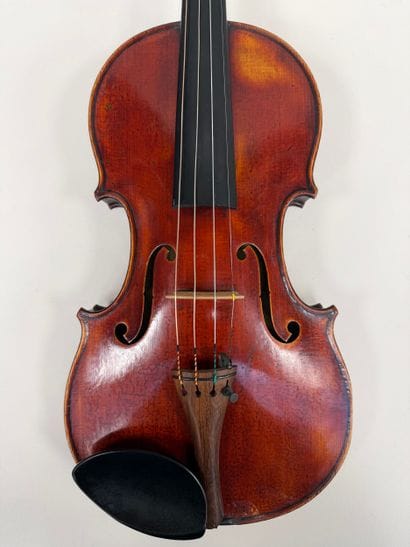 Beau Violon Français fait en 1885 portant...