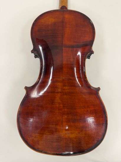 Violon français fait chez Laberte vers 1940,...