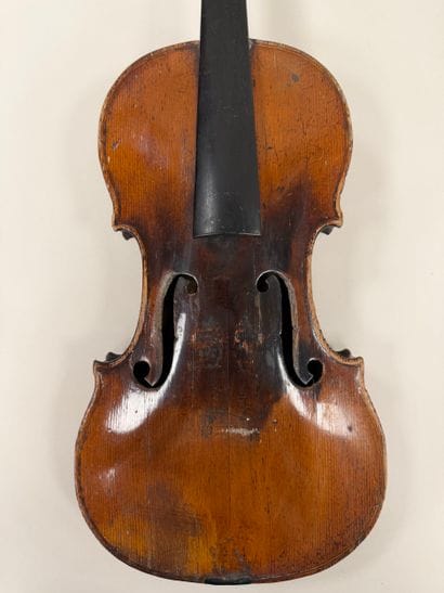 Violon Français du XVIIIe , début XIXe portant...