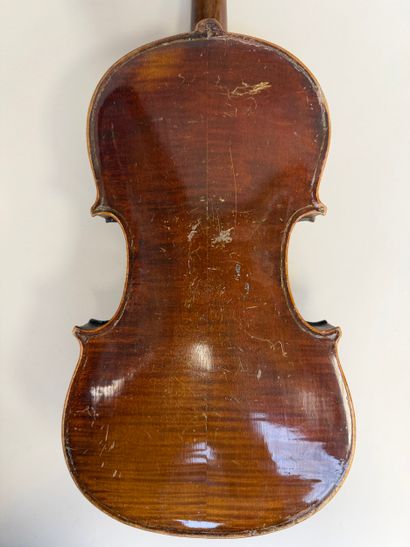 Violon du XIXe siècle avec son manche baroque,...