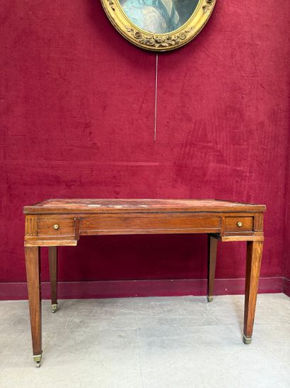Tric-trac table made of wood and wood veneer...