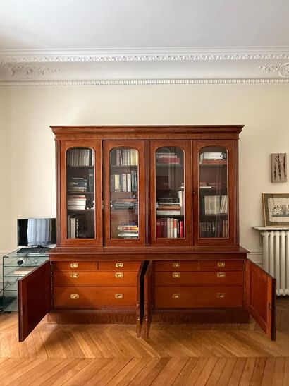 Large glass-fronted bookcase
Made of mahogany...