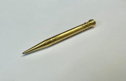 Porte-mine en or jaune 750/°° 
Poids brut...
