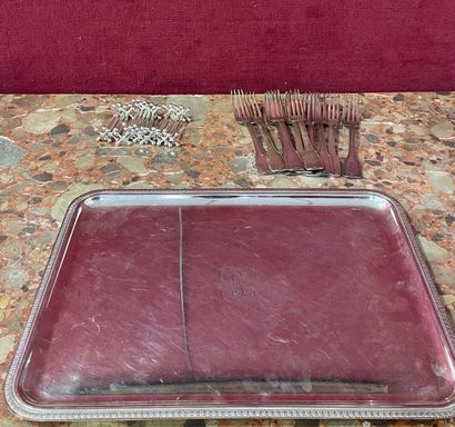 Silver-plated set including: cutlery and...