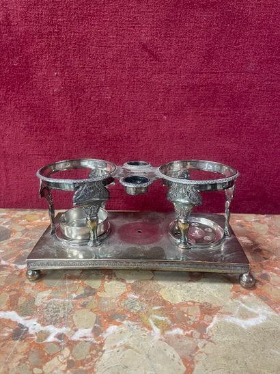 925/°° silver oil and vinegar set, with chased...
