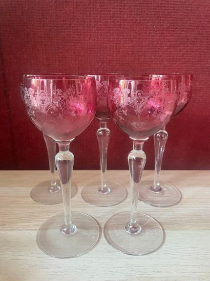 Dans le goût de SAINT-LOUIS
verres à vins...
