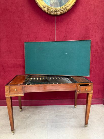 Tric-trac table made of wood and wood veneer...