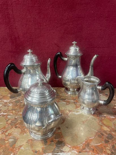 A 925/°° silver serving set, with a chased...