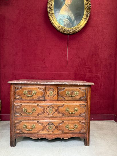 Wooden chest of drawers 
Features four drawers...