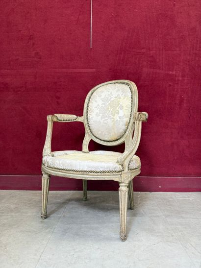 Carved, molded beechwood cabriolet armchair...
