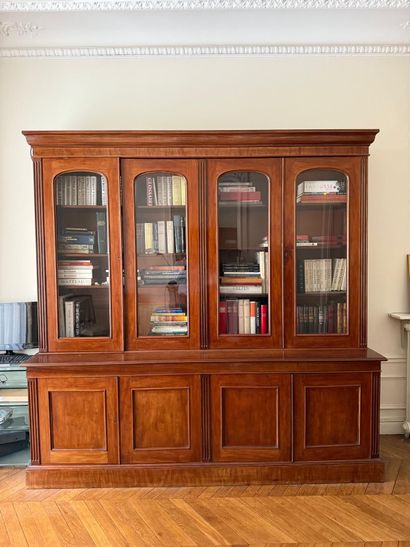 Large glass-fronted bookcase
Made of mahogany...