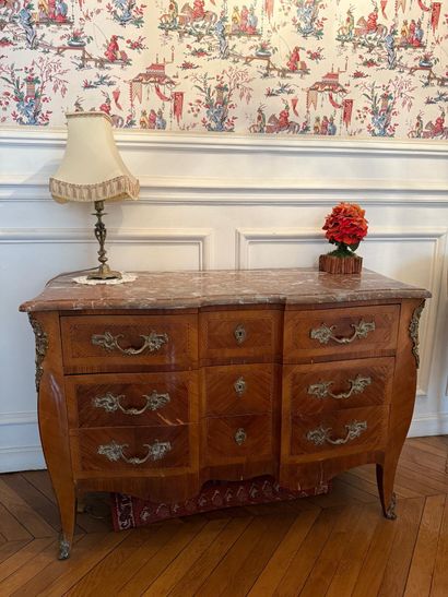 Chest of drawers
With three drawers
Made...