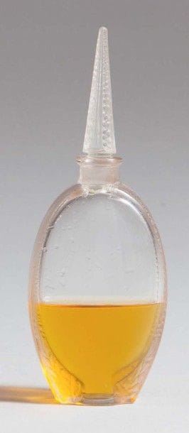 Lubin
Lacdor - (1921) Elégant flacon en verre...
