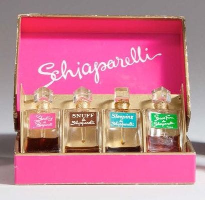 SCHIAPARELLI - (années 1950)
Coffret rectangulaire...